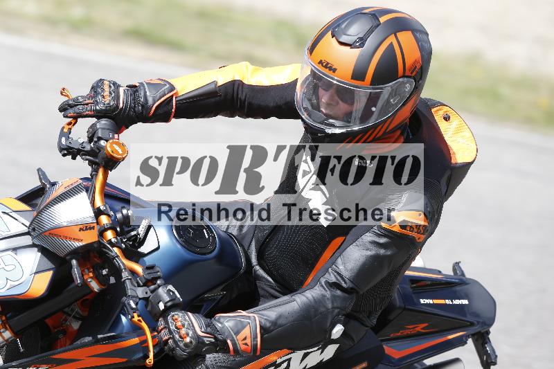 /09 19.04.2026  Caremotion get faster ADR/Gruppe gruen/73